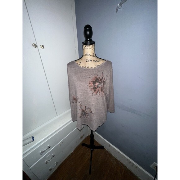 Sunday Womens Size 1X Floral Print 3/4 Sleeve Blouse Sweater Rhinestone - Picture 1 of 9
